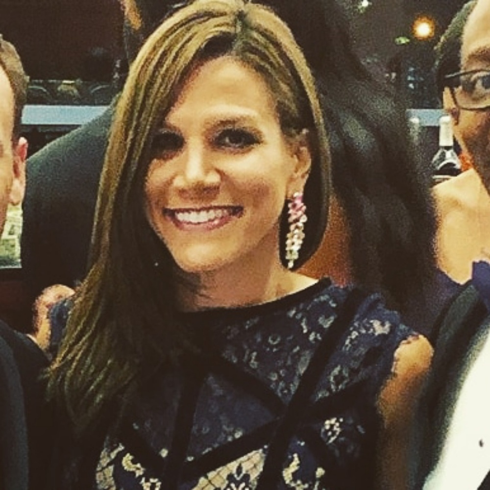 Meet your Posher, Dina